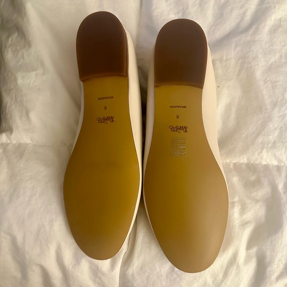 NWT Coach Haley Cream & Gold Slip-On Loafers Size 8 Leather - Picture 5 of 7